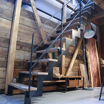 IRON STAIRS -アイアン階段-